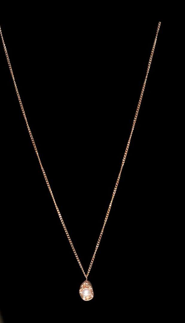 Gold Pearl Necklace